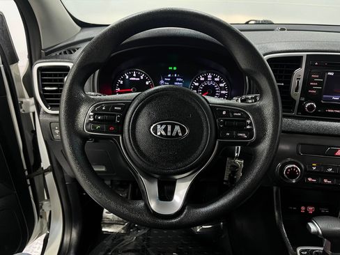Used 2018 Kia Sportage LX AWD/4WD image 19