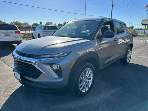 Used 2024 Chevrolet TrailBlazer LS image 8