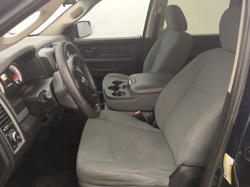 Used 2014 RAM 1500 Express RWD image 17