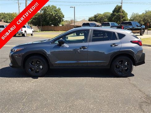 Used 2025 Subaru Crosstrek 2.0i image 2