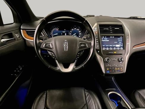 Used 2018 Lincoln MKC Reserve w/ Lincoln MKC Climate Package AWD/4WD image 5