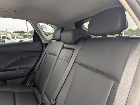 Used 2024 Hyundai Kona Limited image 27
