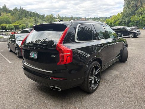 Used 2017 Volvo XC90 T6 R-Design w/ Vision Package AWD/4WD image 6