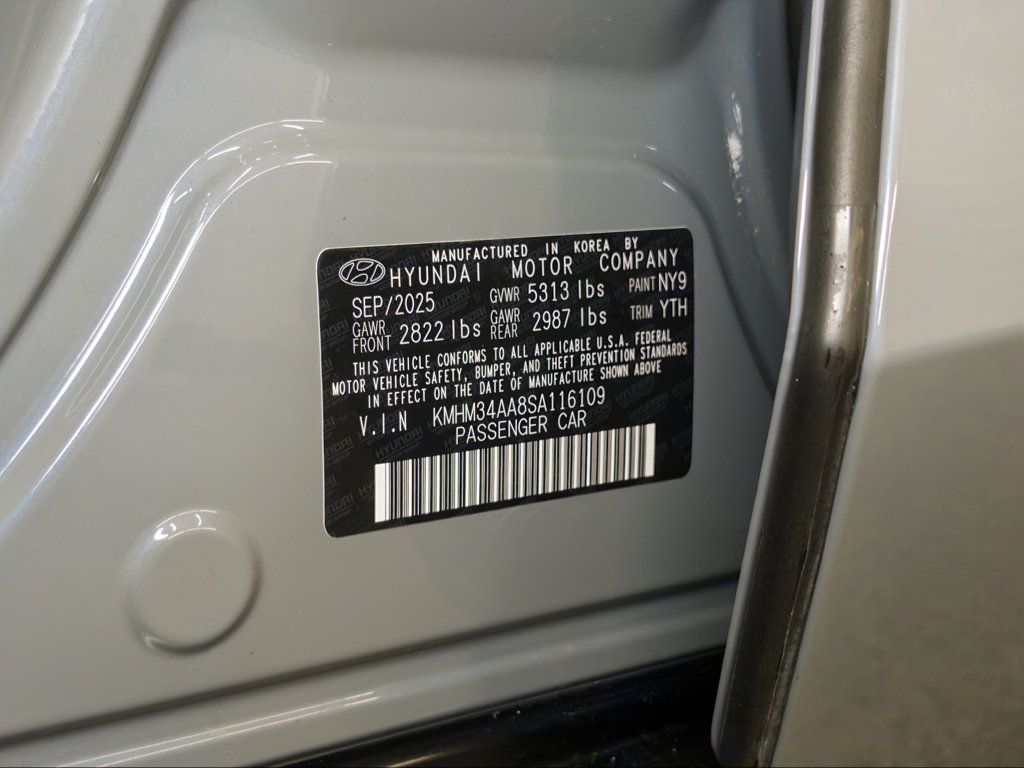 Used 2025 Hyundai Ioniq 6 SEL RWD image 30
