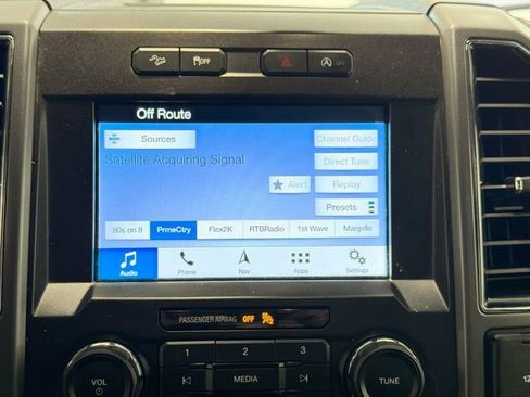 Used 2018 Ford F150 XLT w/ Equipment Group 302A Luxury AWD/4WD image 14