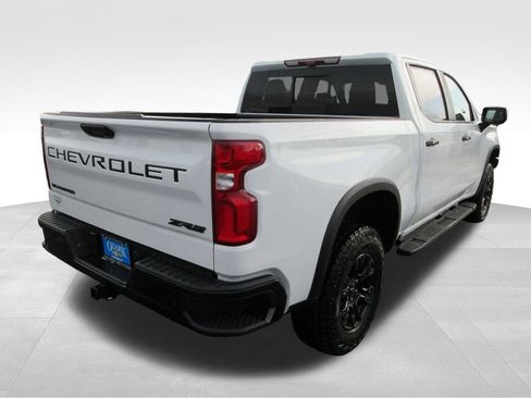 New 2026 Chevrolet Silverado 1500 ZR2 AWD/4WD image 6