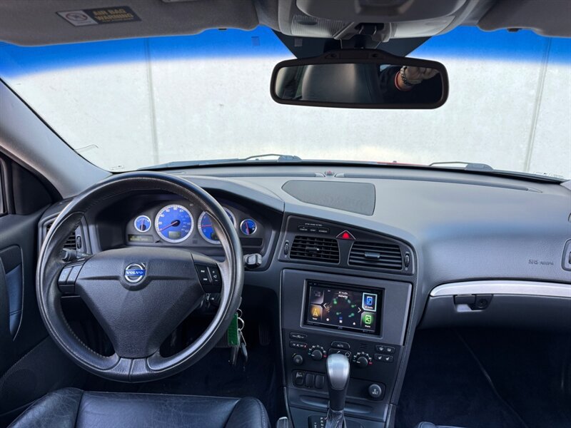 Used 2004 Volvo V70 R AWD/4WD image 15