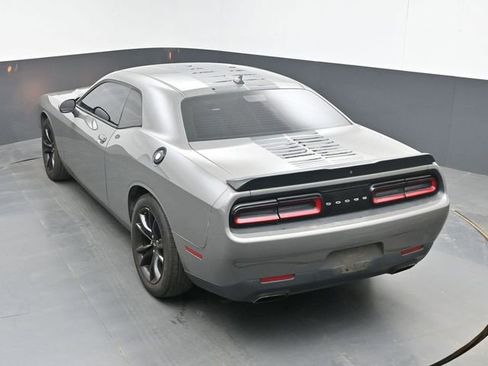 Used 2018 Dodge Challenger SXT w/ Blacktop Package image 23