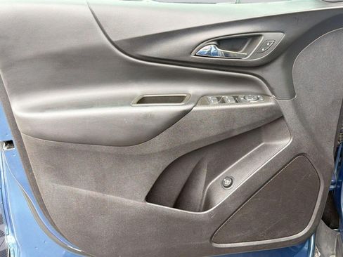 Used 2024 Chevrolet Equinox LT FWD image 12