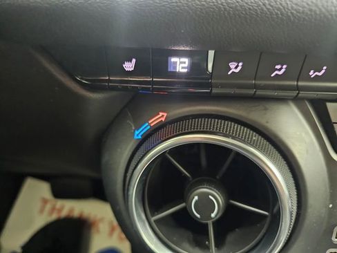 Used 2023 Chevrolet Blazer LT w/ Convenience Package FWD image 10