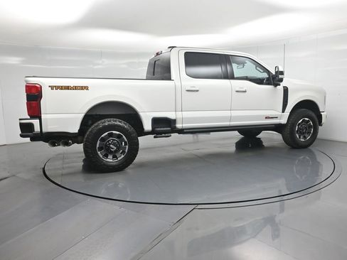 Certified 2023 Ford F250 Lariat w/ Lariat Ultimate Package image 32
