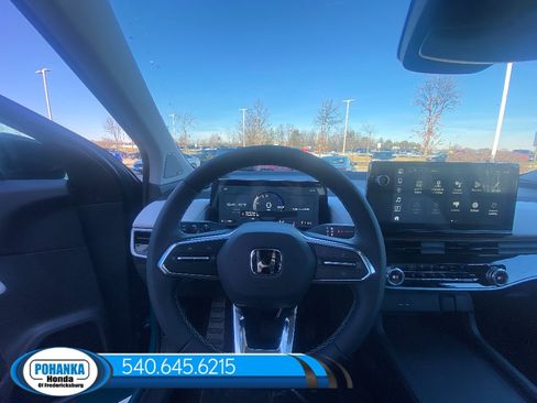 New 2026 Honda Prologue Touring image 18