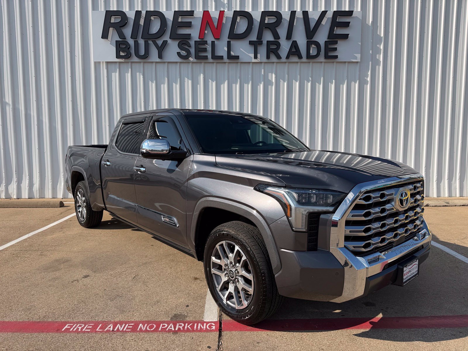Used 2023 Toyota Tundra 1794 Edition AWD/4WD image 9