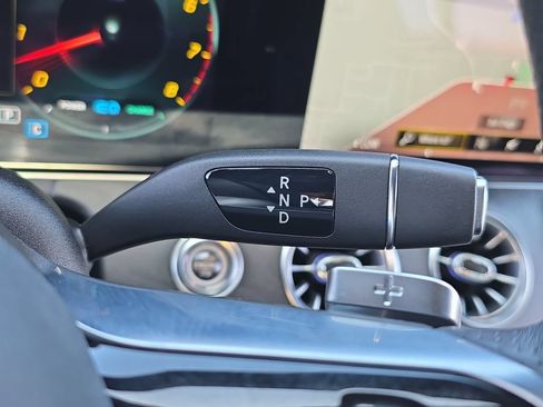 Used 2022 Mercedes-Benz E 450 Cabriolet image 28