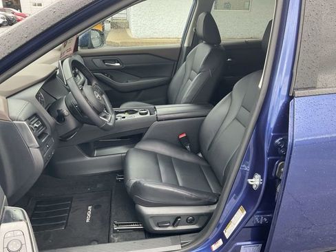 Certified 2023 Nissan Rogue SV w/ SV Premium B Package AWD/4WD image 11