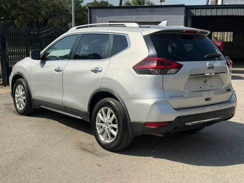 Used 2020 Nissan Rogue S w/ Special Edition Package FWD image 5
