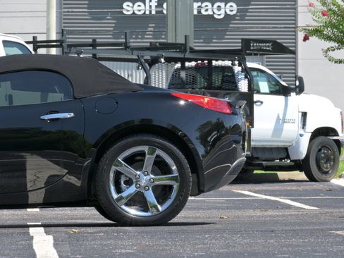 Used 2006 Pontiac Solstice Convertible w/ Premium Package RWD image 6