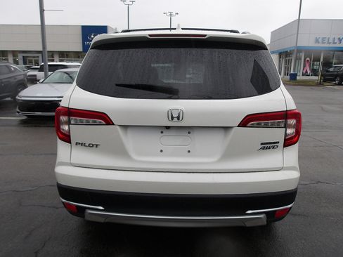 Used 2019 Honda Pilot Touring image 6