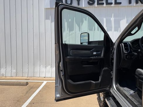 Used 2021 RAM 2500 Big Horn AWD/4WD image 19