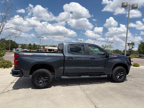 Used 2021 Chevrolet Silverado 1500 LT Trail Boss w/ Bed Protection Package AWD/4WD image 7