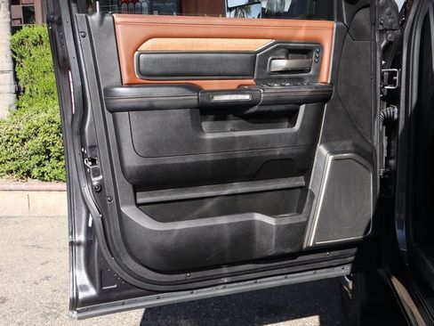 Used 2022 RAM 3500 Limited image 16