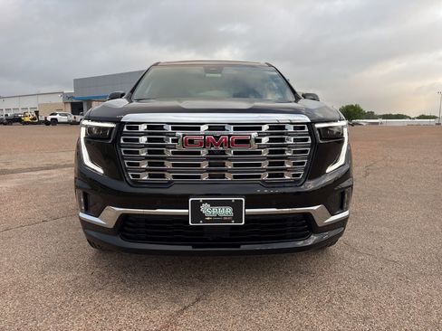 New 2026 GMC Acadia Denali image 9