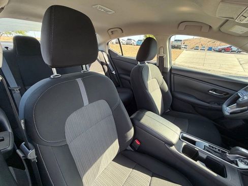 Used 2024 Nissan Sentra SV FWD image 14