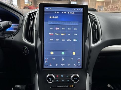 Used 2024 Ford Edge SEL w/ Convenience Package AWD/4WD image 8