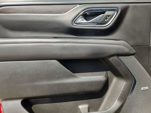 Used 2023 Chevrolet Tahoe LT w/ LT Signature Plus Package RWD image 23