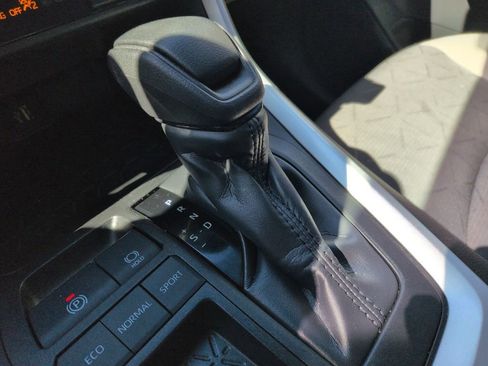 Used 2024 Toyota RAV4 XLE image 24