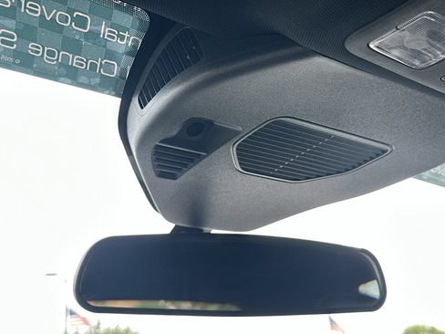 Used 2025 Ford Escape ST-Line FWD image 29