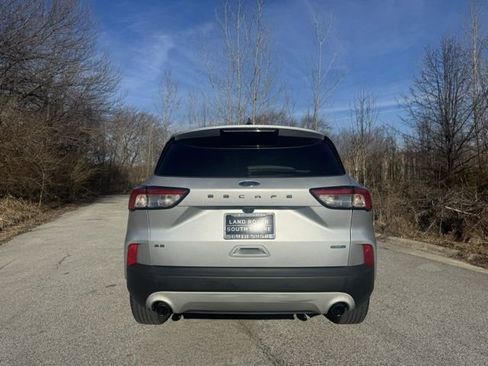 Used 2020 Ford Escape SE image 6