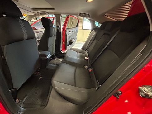 Used 2018 Honda Civic EX image 43