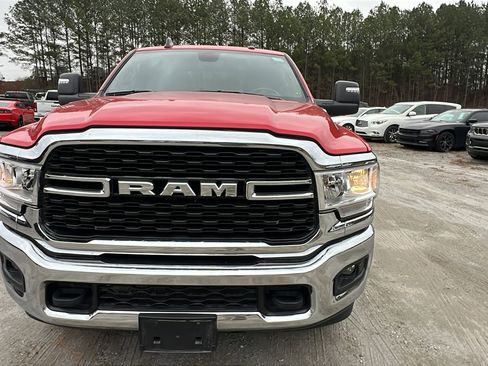 Used 2024 RAM 2500 Big Horn w/ Bed Utility Group image 3
