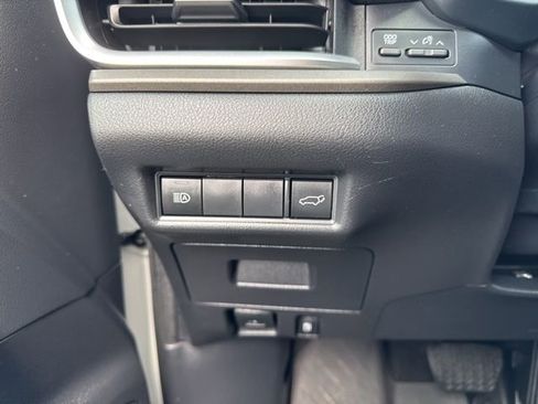 Used 2024 Toyota Grand Highlander AWD image 22