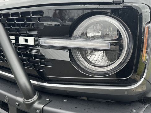 Used 2024 Ford Bronco Wildtrak image 6