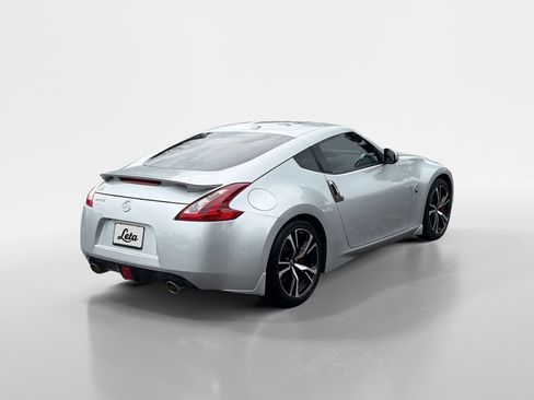 Used 2020 Nissan 370Z Touring Sport RWD image 4