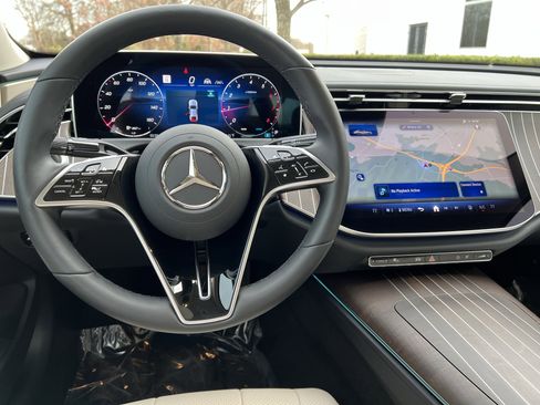 Certified 2025 Mercedes-Benz E 350 4MATIC Sedan image 30