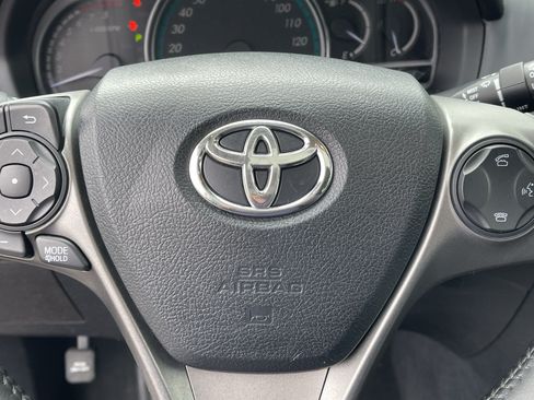 Used 2014 Toyota Venza XLE w/ XLE Premium Package AWD/4WD image 22