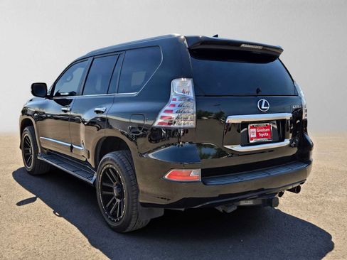 Used 2017 Lexus GX 460 Premium w/ Premium Package AWD/4WD image 6