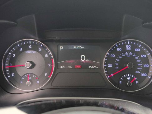 Used 2024 Kia Forte LXS image 31