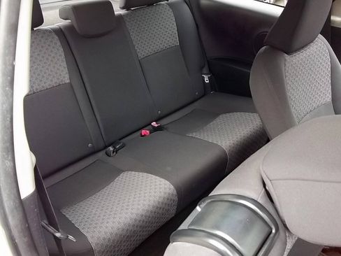 Used 2015 Toyota Yaris L FWD image 8