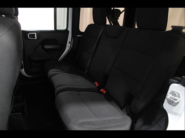 Used 2018 Jeep Wrangler Unlimited Sport S AWD/4WD image 18