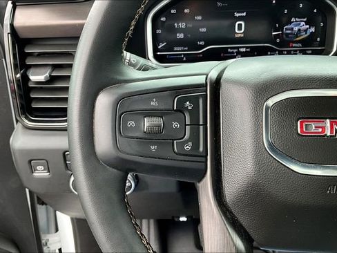 Used 2024 GMC Sierra 2500 AT4 w/ AT4 Premium Plus Package AWD/4WD image 12
