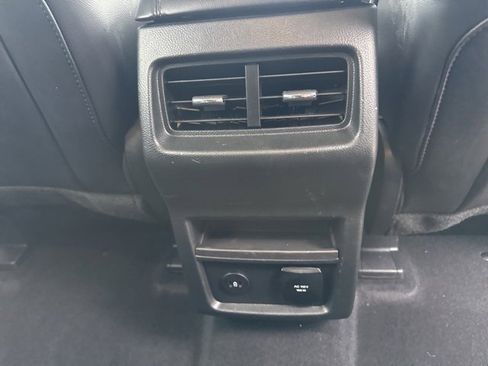 Used 2024 Ford Edge SEL w/ Convenience Package image 15