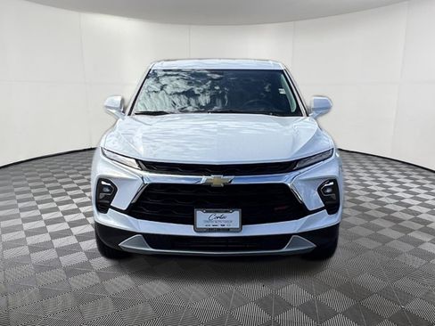 Used 2025 Chevrolet Blazer LT w/ Driver Confidence Package AWD/4WD image 2