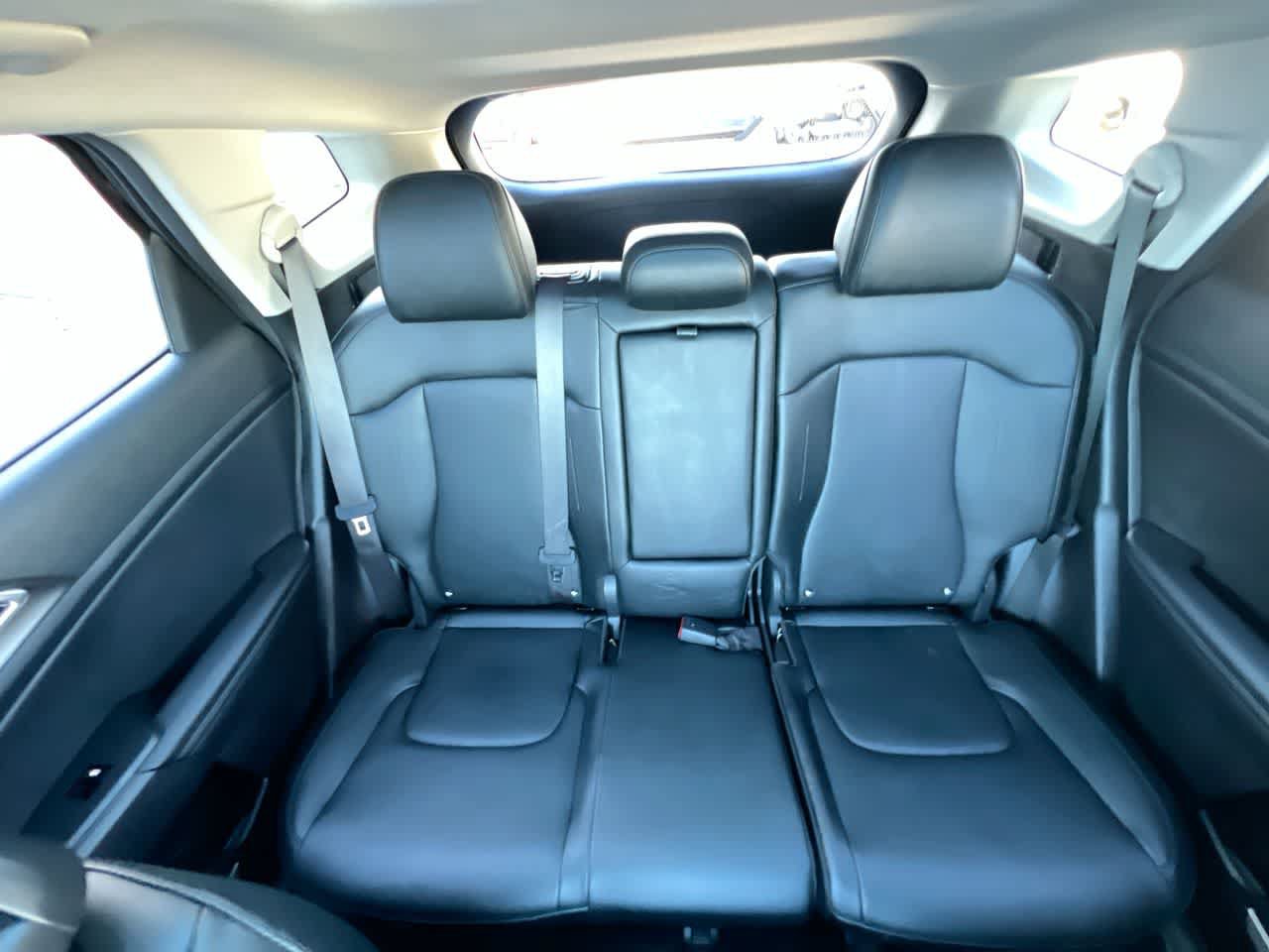 Certified 2026 Kia Sportage EX w/ EX Panorama Roof Package AWD/4WD image 23