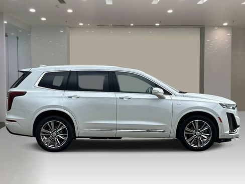 Used 2023 Cadillac XT6 Premium Luxury AWD/4WD image 5