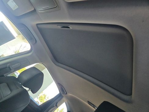 Used 2017 Honda CR-V EX image 14