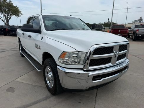 Used 2014 RAM 2500 Tradesman w/ Chrome Appearance Group RWD image 4